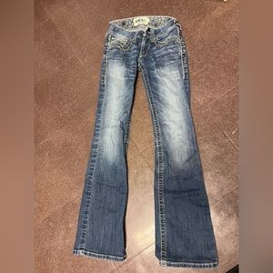 ARIAT Mid Rise Bootcut Jeans